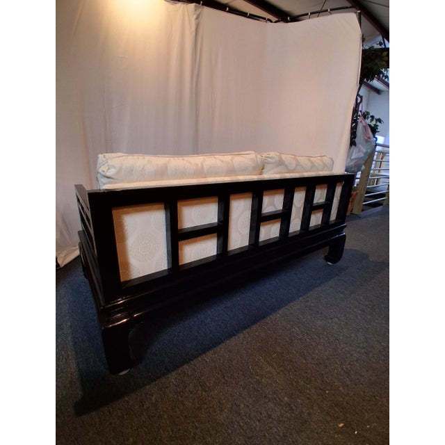 Japanese Late 20th Century Japanese Black Lacquered Chinoiserie Love Seat For Sale - Image 3 of 6