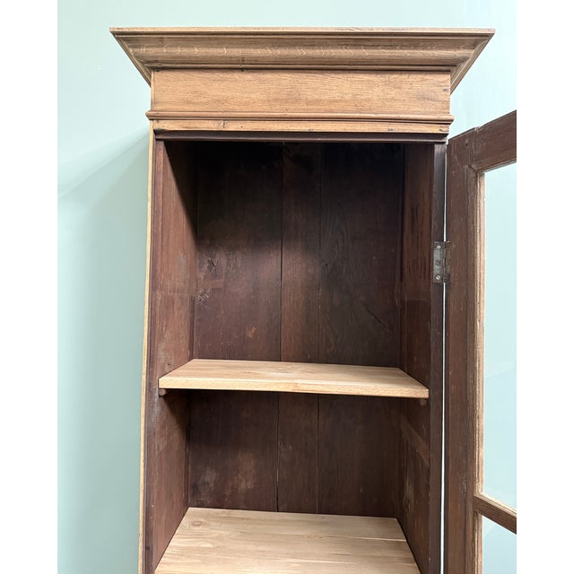 Tan Tall Glass-Fronted Cupboard in Oak, 1890s For Sale - Image 8 of 13