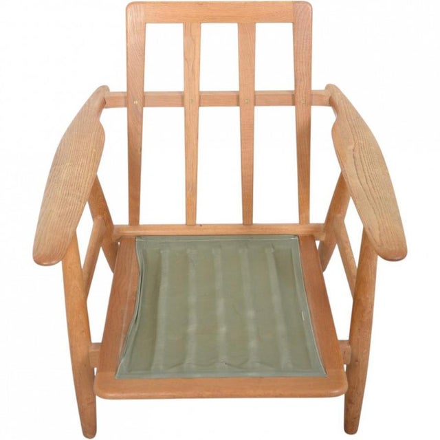 GE240 Cigar Chair in Oak by Hans J. Wegner, 1980s For Sale - Image 16 of 18