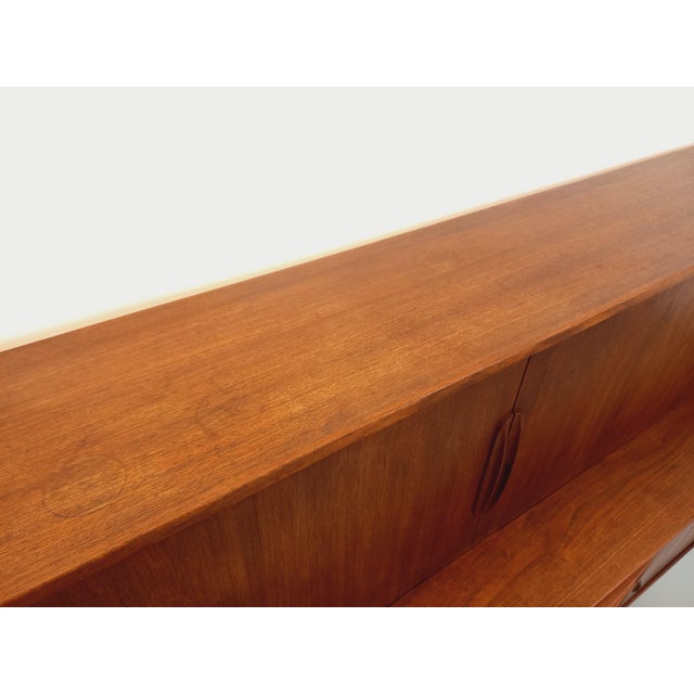 Vintage Scandinavian Sideboard by Ib Kofod-Larsen for Faarup Møbelfabrik, 1960s For Sale - Image 3 of 18