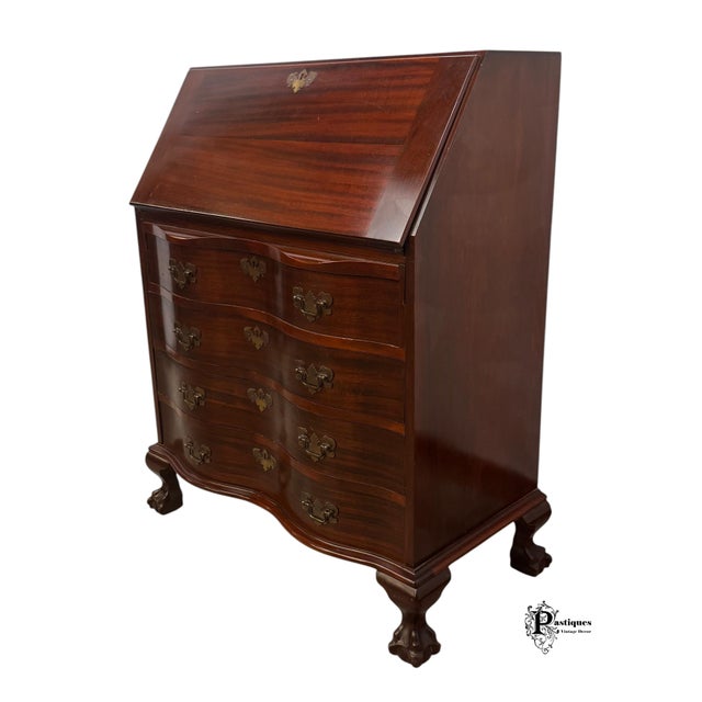 American Vintage Maddox Chippendale Style Mahogany Serpentine Drop Front Secretary Desk For Sale - Image 3 of 12
