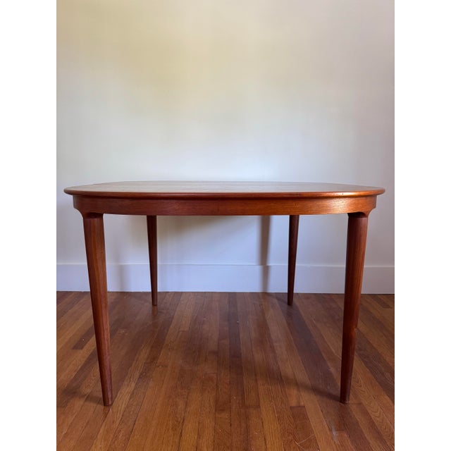 MM Moreddi 1960s Moreddi Danish Modern Teak Expandable Dining Table For Sale - Image 4 of 12