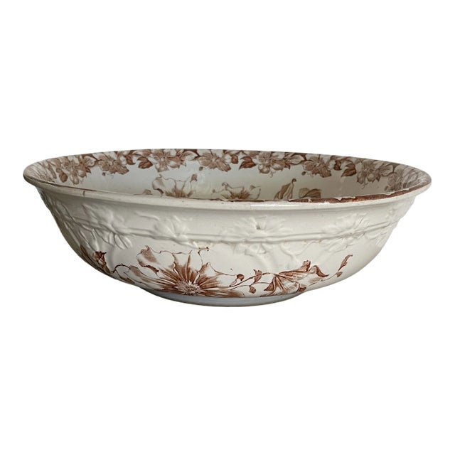 Late 19th Century English Ironstone Serving Bowl For Sale