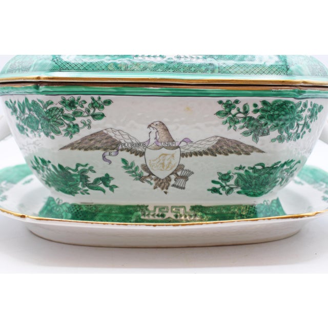 Chinese Circa 1912-49 Green Fitzhugh Chinese Export Porcelain Armorial Tureen, Cover, & Undertray For Sale - Image 3 of 14