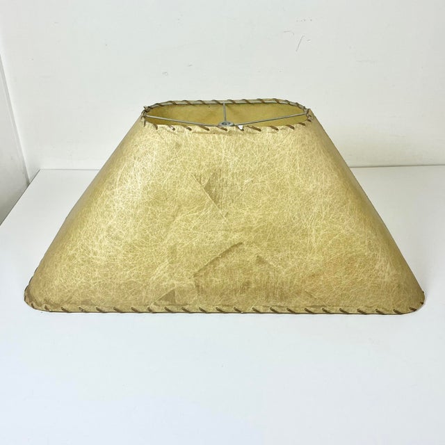 1950s Vintage Boho Chic Arts & Crafts Rectangular Fiberglass Lamp Shade. For Sale - Image 10 of 13