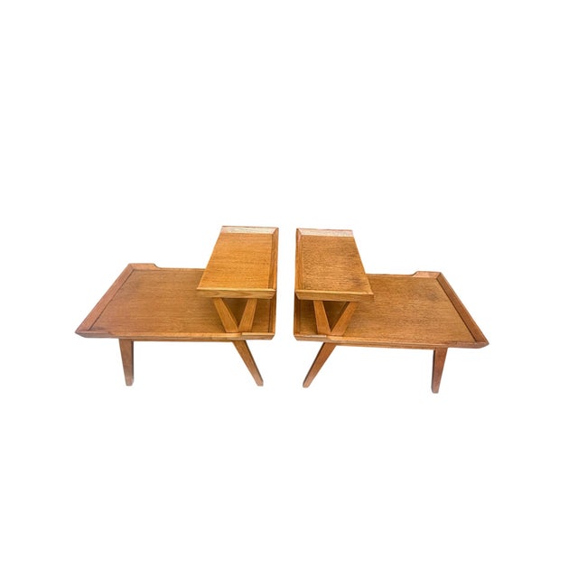 Brown Mid Century Modern Rare 1952 Lane Alta Vista Style No. 47 Two-Tier Oak End Tables – Pair For Sale - Image 8 of 12