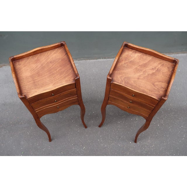 Pair of French Louis XV Style Tiny Side Tables Nightstands For Sale In Los Angeles - Image 6 of 13