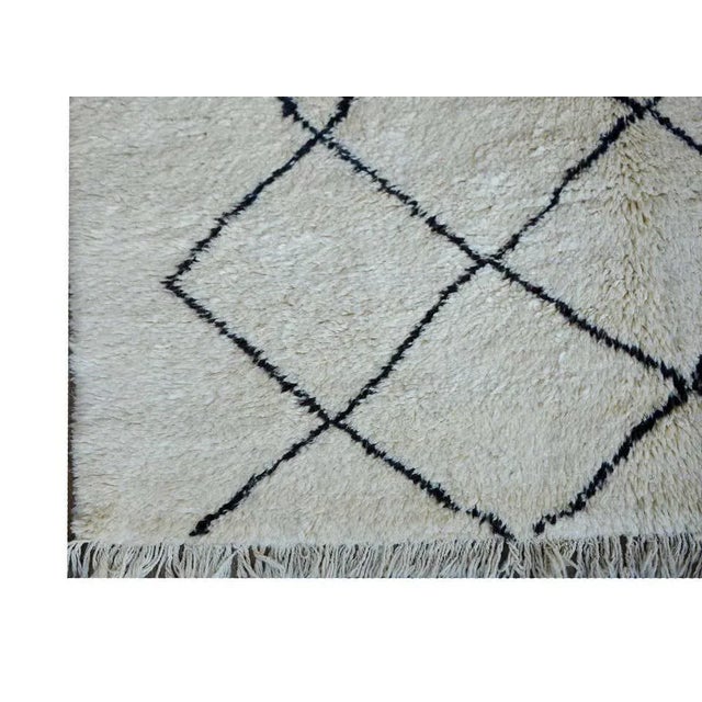 Late 20th Century Late 20th Century Vintage Moroccan Rug For Sale - Image 5 of 11