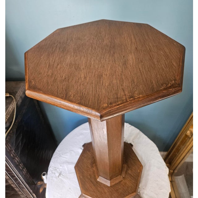 Vintage Arts and Crafts/Mission oak pedestal plant stand that has a beautiful warm finish and in very nice sturdy...