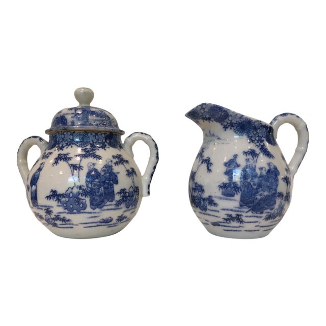 Vintage Chinoiserie Blue and White Creamer and Lidded Sugar Bowl - Set of 2 For Sale