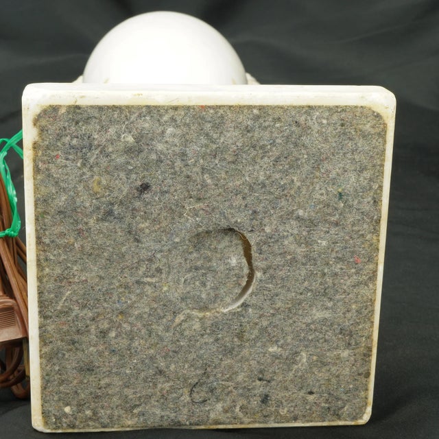 Italian Alabaster Marble Lamp Neoclassic Amphora Shape Circa 1920 For Sale - Image 10 of 10