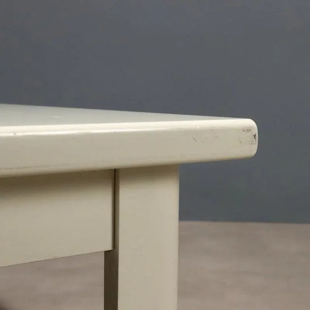 Vintage Coffee Table in White Lacquered Wood, Italy, 1970s For Sale - Image 4 of 9