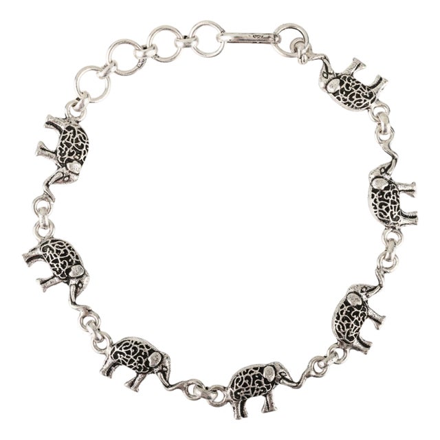 Carat&her 925 Sterling Tribal Style 7.5 Inch Bracelet With Elephant Carvings For Sale