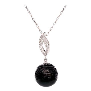 Tahitian Pearl Diamond Pendant 18k Gold Certified For Sale