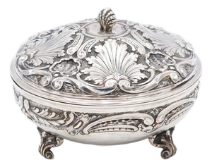 Embossed Silver Scullery with Circular Shells, Removable Lid Knob and Cut-Out Feet