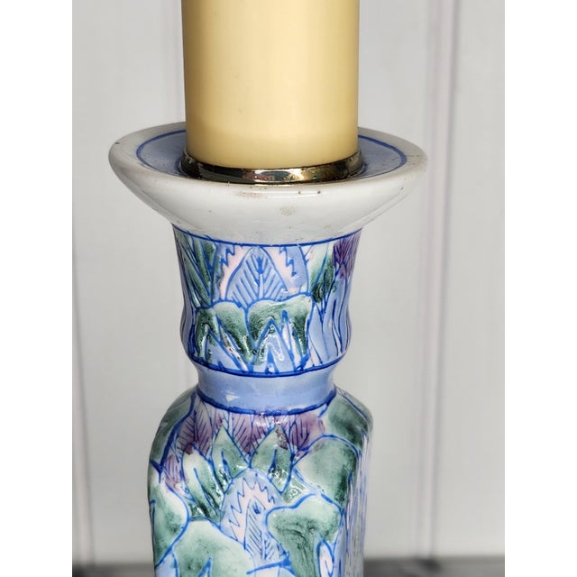 Blue Vintage Italian Ceramic Table Lamp | Chinoiserie Feather & Bok Choy Leaf Pattern | Pastel Blue Green Purple Candlestick Accent Lamp For Sale - Image 8 of 16