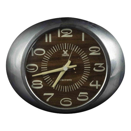 Vintage Mid-Century Wall Clock in Metal and Wood from Starke, Europe, 1970s For Sale
