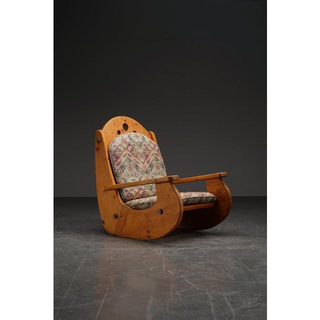Scandinavian Rocking Chair in Pine For Sale - Image 17 of 18