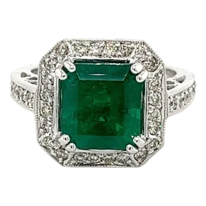 3 Carat Colombian Emerald in 18K White Gold Ring & Round Cut Diamond Halo, Size 5.5
