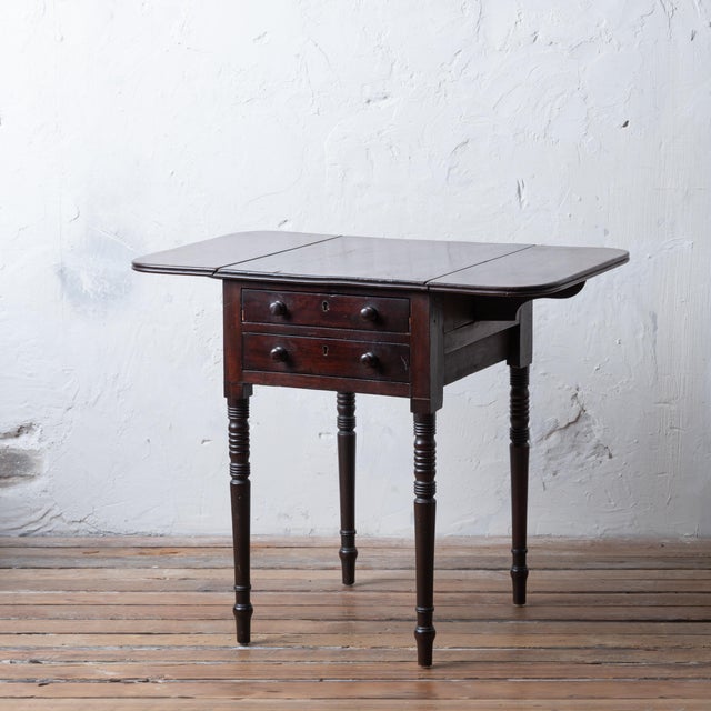 Traditional Regency Mahogany Work Table, c.1820 For Sale - Image 3 of 13