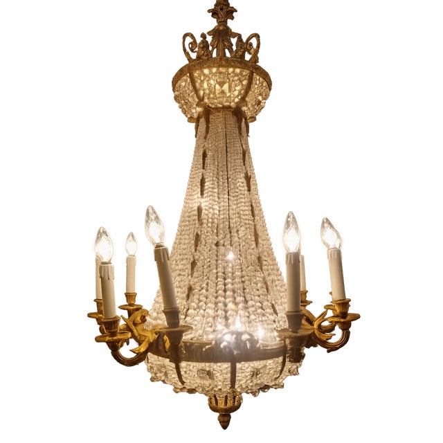 French Belle Époque Beaded Chandelier in Gilt Bronze and Crystal, 1890 For Sale - Image 3 of 5