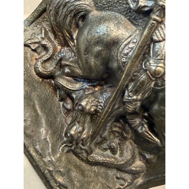 Early 20th Century Antique 1925 Hubley #312 Cast Iron, Bronze-Clad Bookend in Bas-Relief Depicting the Legend of Saint George Slaying the Dragon For Sale - Image 5 of 12