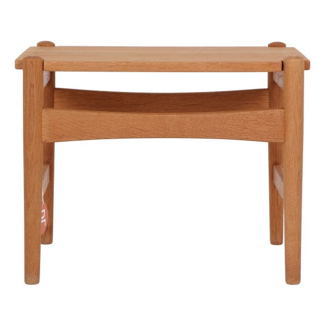 Small Table in Oak by Hans J. Wegner for Andreas Tuck, 1960s For Sale