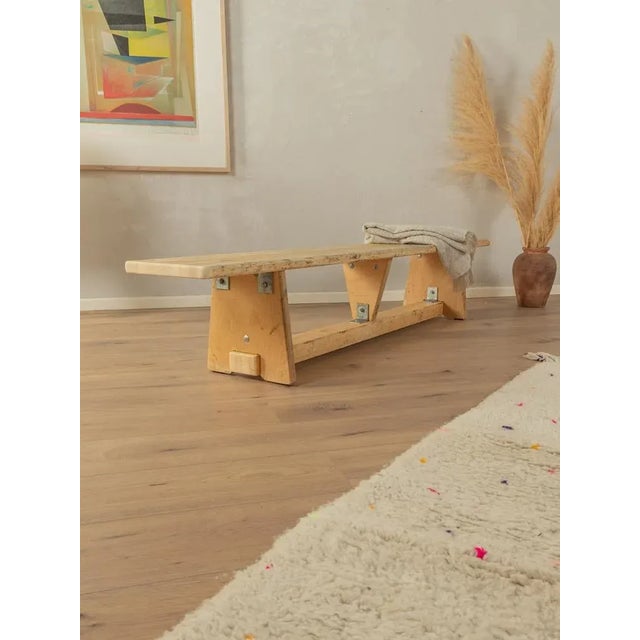Classic gymnastics bench from turnmeyer. High quality frame and seat made of solid pine wood. Practical bench for the...