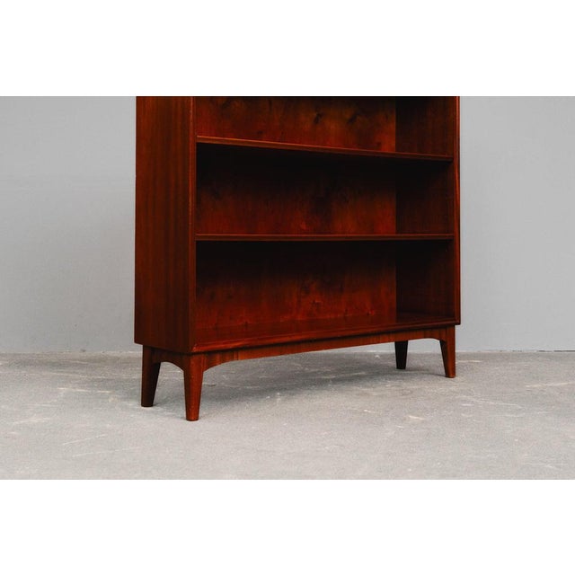 Mid-Century Modern Bookcase in Mahogany For Sale - Image 6 of 12