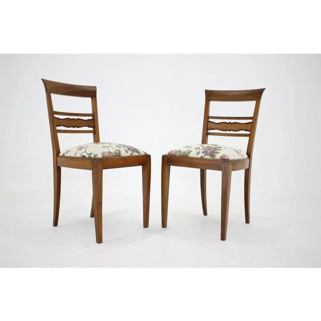 Newly upholstered. Wooden parts have been repolished. Measure: height of seat 52 cm.