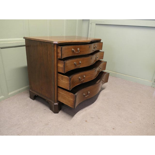 Georgian Serpentine Walnut Chest of 4 Drawers, 1800 For Sale - Image 3 of 8
