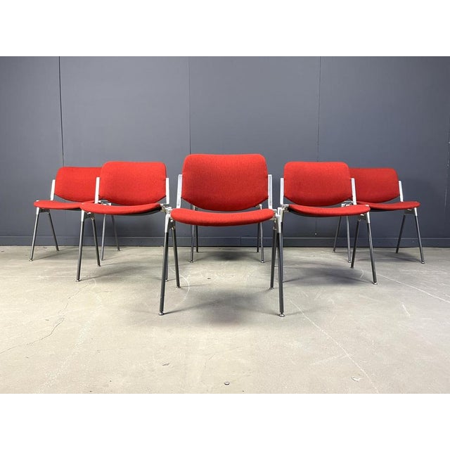 Vintage DSC 106 Side Chairs by Giancarlo Piretti for Castelli, 1970s, Set of 6 For Sale - Image 10 of 12