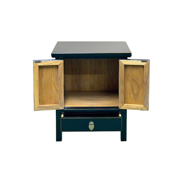 Wood Oriental Black Lacquer Moon Face Hardware Small End Table Nightstand For Sale - Image 7 of 12
