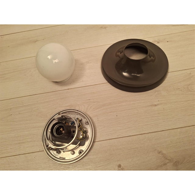 Mid-Century Modern Small Brown Light Ball Wall Lamp by Achille and Pier Giacomo Castiglioni for Flos, 1970s For Sale - Image 3 of 9