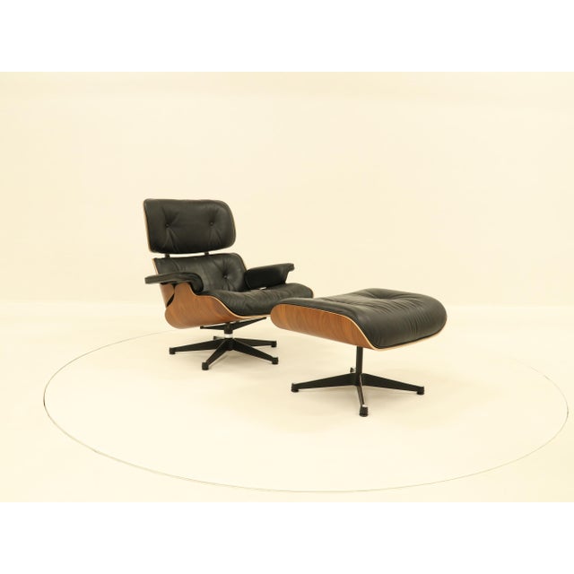 Set of Vintage Lounge Chair and Ottoman by Charles & Ray Eames for Vitra, 2000s For Sale - Image 11 of 18