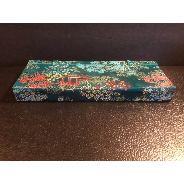 Mid 20th Century Vintage Chinese Minatare Folding Enamel Panels of the Eight Lost Souls at Sea For Sale - Image 5 of 13