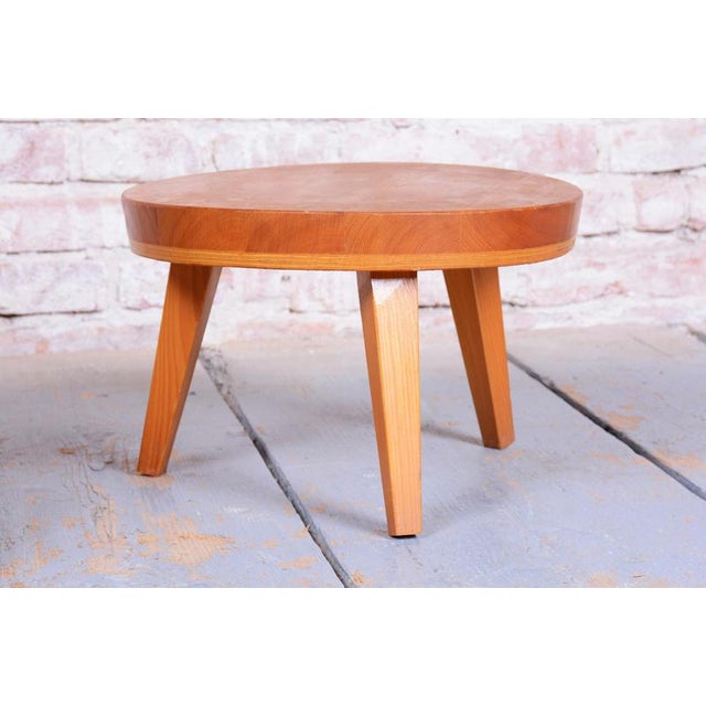 Mid-Century Small Tables in Larch Wood, Czech, 1950s, Set of 2 For Sale - Image 6 of 10