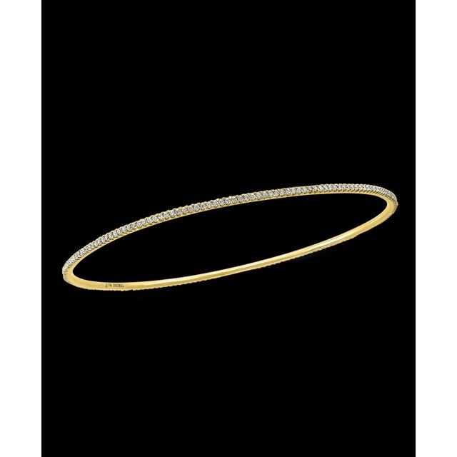 Tesora Contemporary Yellow and White 18 Karat Gold and Diamond Bangle Bracelet For Sale - Image 4 of 8