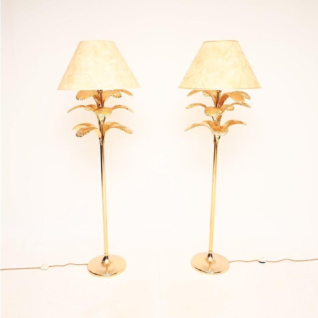 A stylish and very well made pair of vintage Italian brass palm tree floor lamps, dating from around the 1970’s. They are...