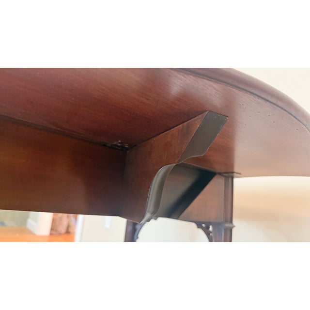 Late 20th Century Kindel Winterthur Mahogany Drop-Leaf Pembroke Table With Drawer For Sale - Image 10 of 14