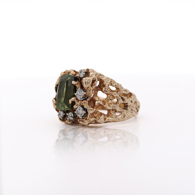 3.5 Carat Green Step Cushion Cut Tourmaline & Diamond 14k Rose Gold Nugget Ring For Sale In Miami - Image 6 of 9