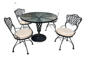 1972 Woodward Wrought Iron Patio Set