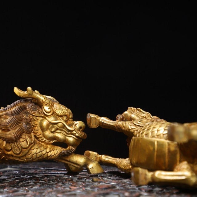 Pair of Antique Gilt Bronze Qilin Statues, Mythical Beast Figures, 2.3kg For Sale In Los Angeles - Image 6 of 9