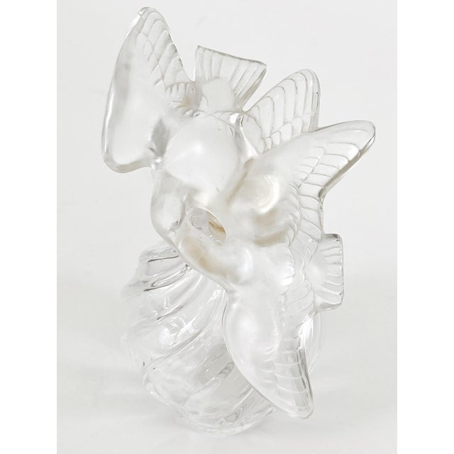 Lalique Vintage Lalique Perfume Bottle Nina Ricci’s L’air Du Temps Two Doves Stopper France Signed “Lalique” 1960s For Sale - Image 4 of 6