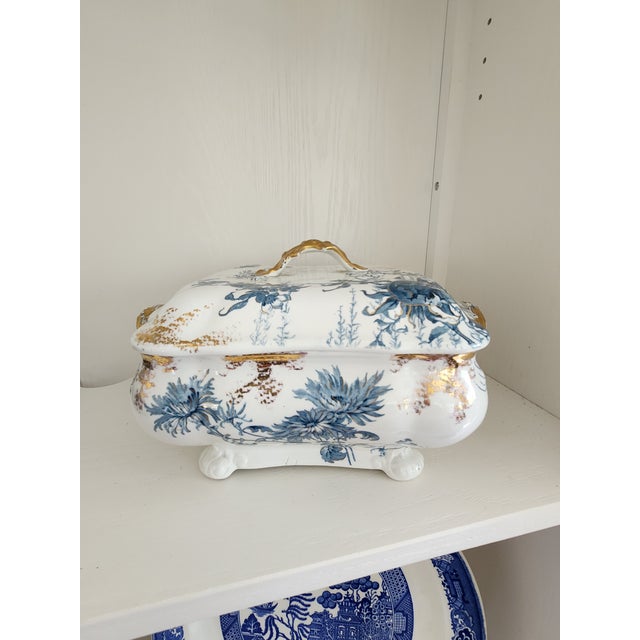 An exquisite, museum-quality antique late-Victorian covered vegetable tureen manufactured by the legendary Doulton Burslem...