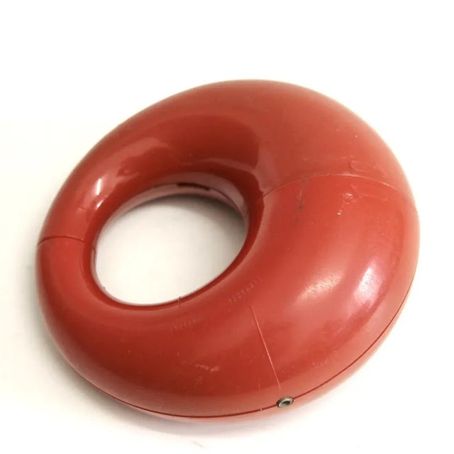 Decorative Toot-A-Loop Model 20RL012 Radio in Red from Philips, 1960s For Sale - Image 3 of 8