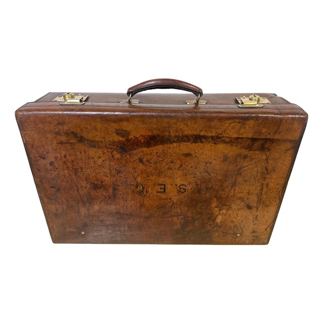 Edwardian English Leather & Brass Suitcase by Army & Navy CSL London Circa 1910 For Sale