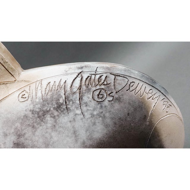 Mary Dewey Gates 1995 Signed Sitting Cat Original Studio Art Pottery Sculpture For Sale - Image 9 of 9