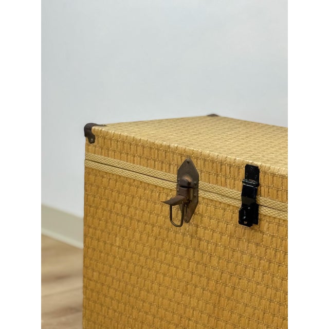 Vintage Blonde Woven Wicker Chest, Brass Clamp Hardware Storage, Coastal Trunk For Sale - Image 9 of 14
