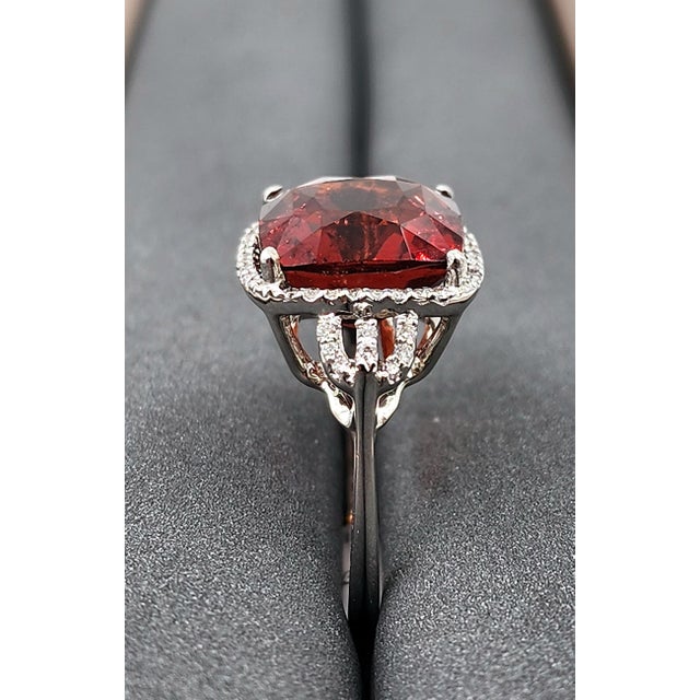 Early 21st Century 8.85 Ct Natural Garnet & Diamond Ring Size 7 For Sale - Image 5 of 8